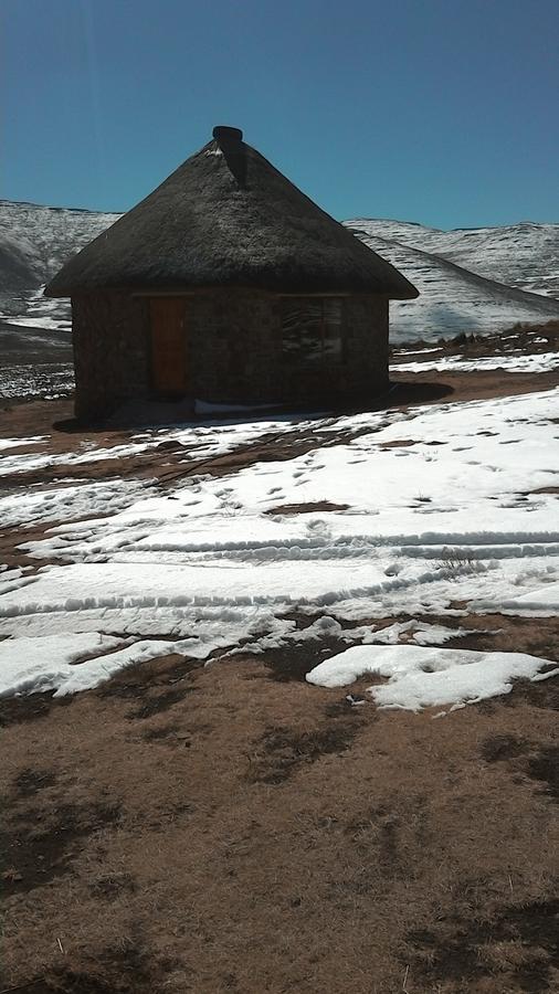 Sani Stone Lodge Mokhotlong Екстериор снимка